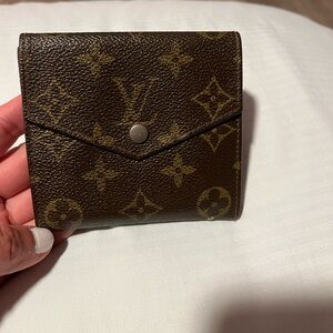 LV Elise Wallet